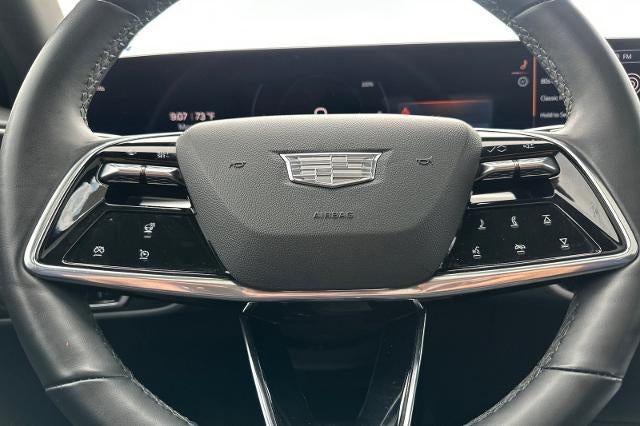2024 Cadillac LYRIQ Luxury 1