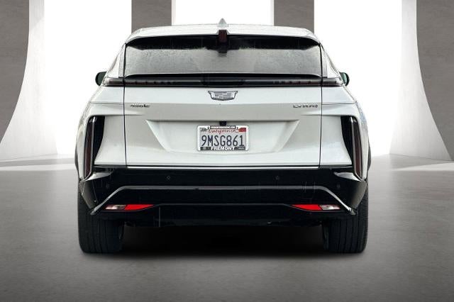 2024 Cadillac LYRIQ Luxury 1