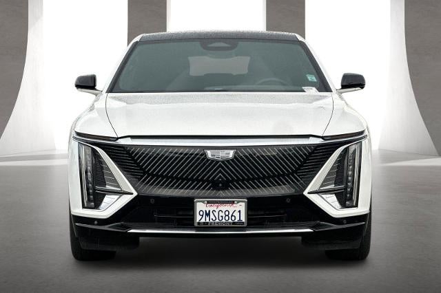2024 Cadillac LYRIQ Luxury 1