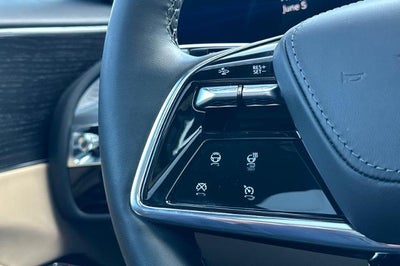 2024 Cadillac LYRIQ Sport 3