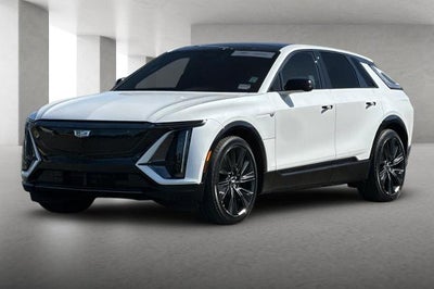 2024 Cadillac LYRIQ Sport 3