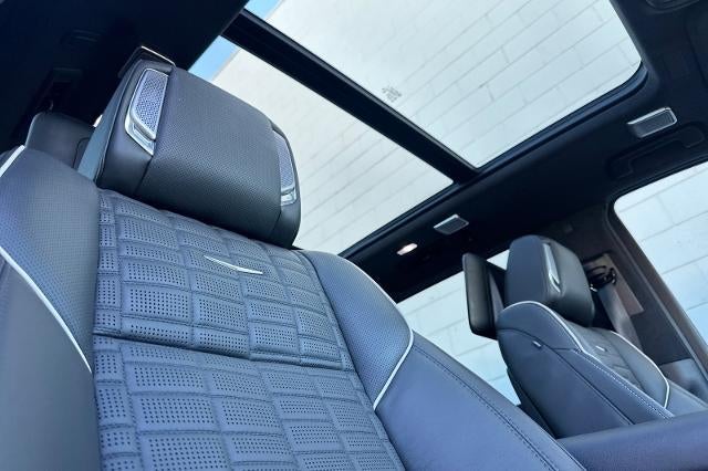 2025 Cadillac Escalade Sport Platinum