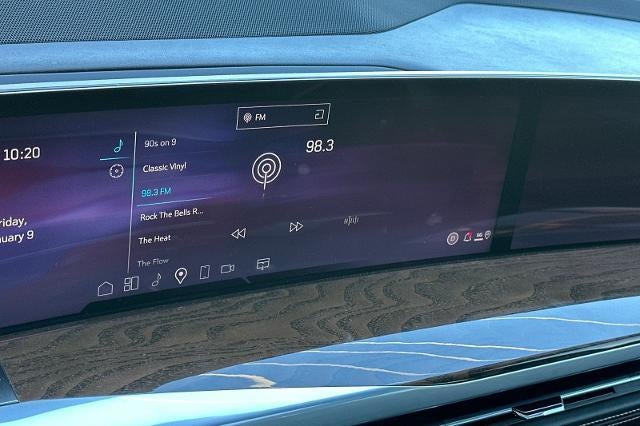 2025 Cadillac Escalade Sport Platinum