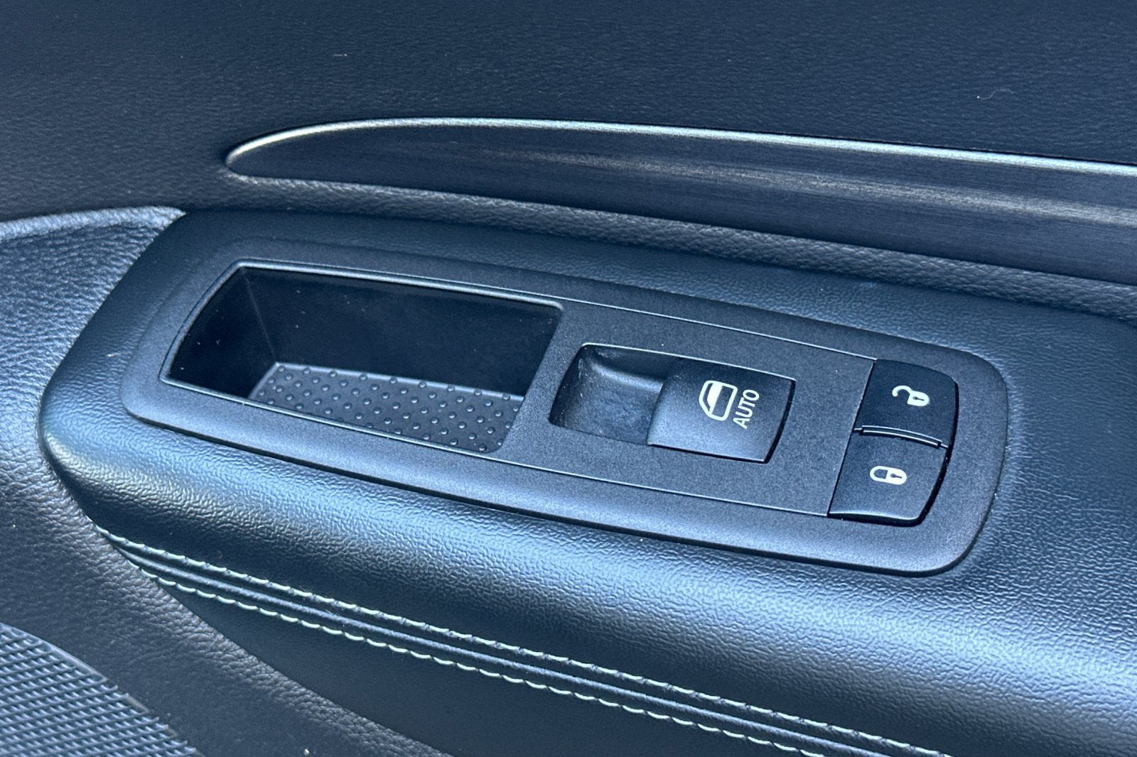 2023 Dodge Durango SXT Launch Edition