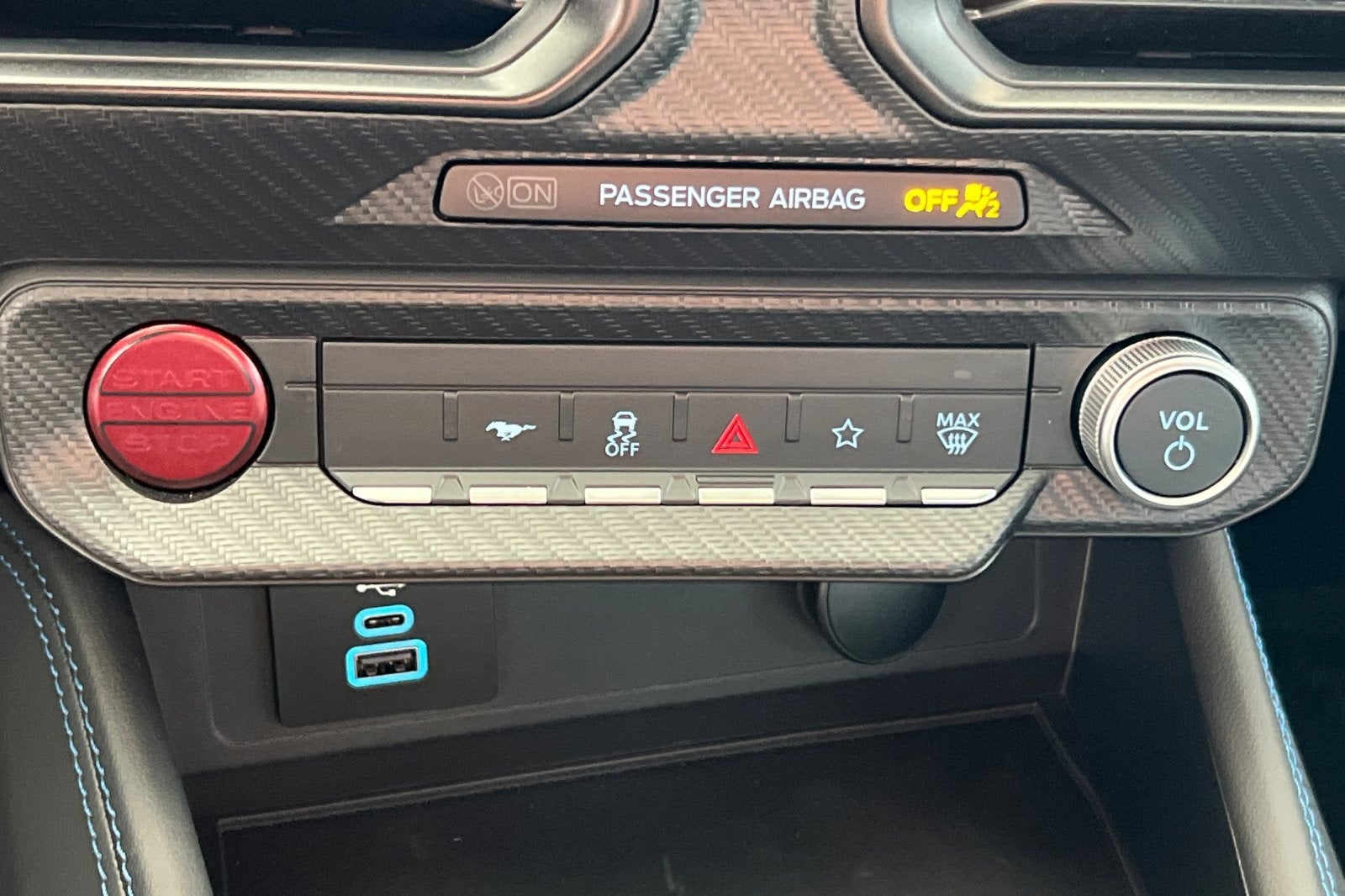 2026 Ford Mustang Dark Horse