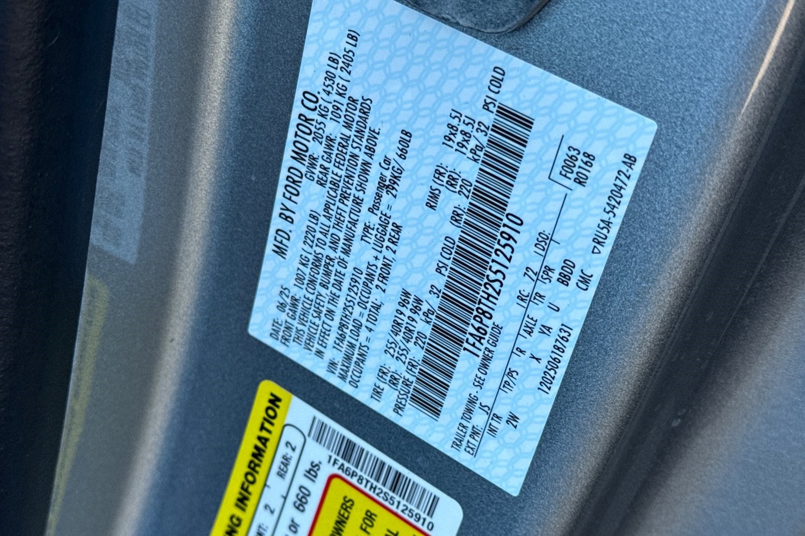 2025 Ford Mustang EcoBoost