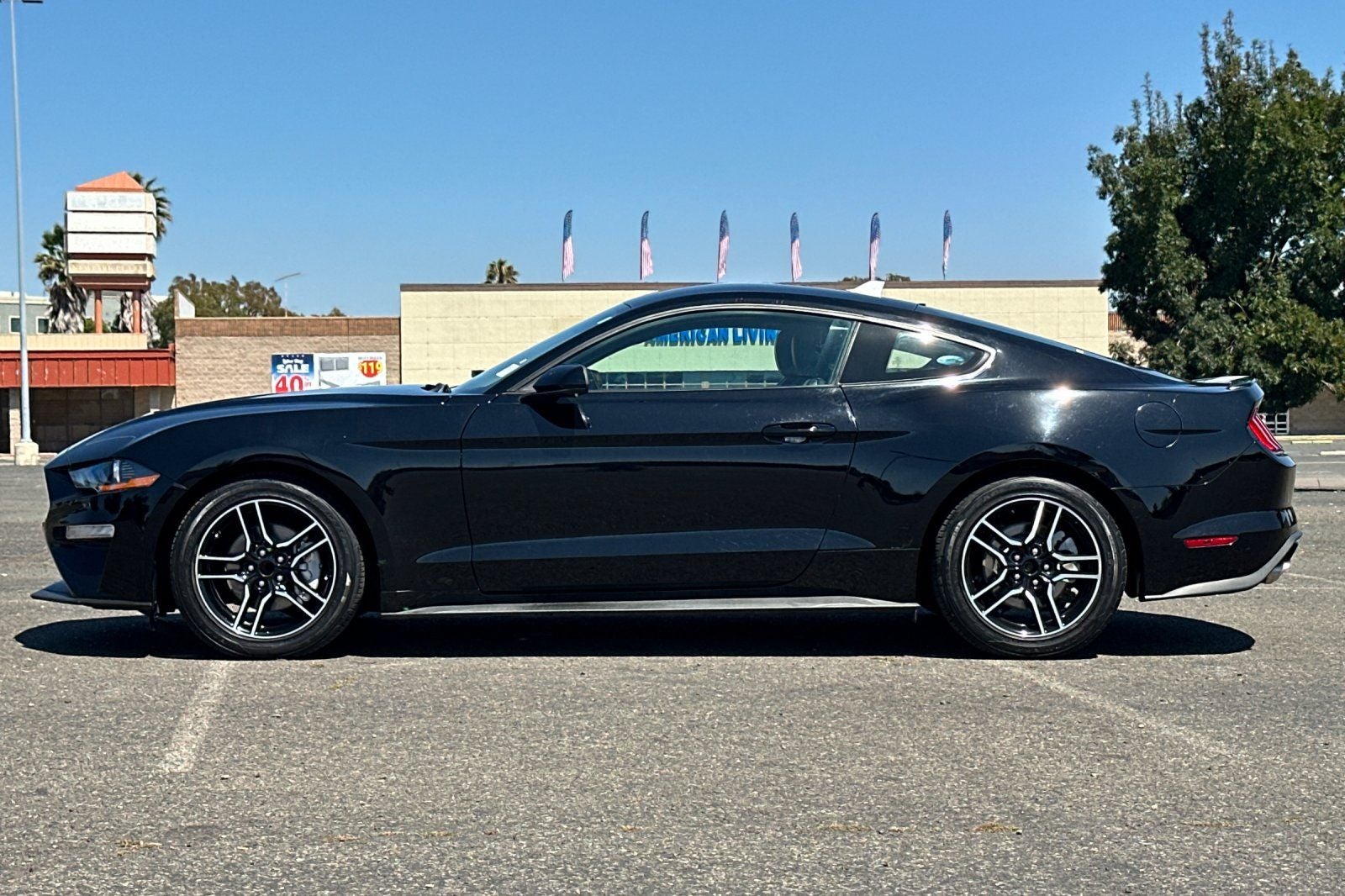 2022 Ford Mustang EcoBoost Premium