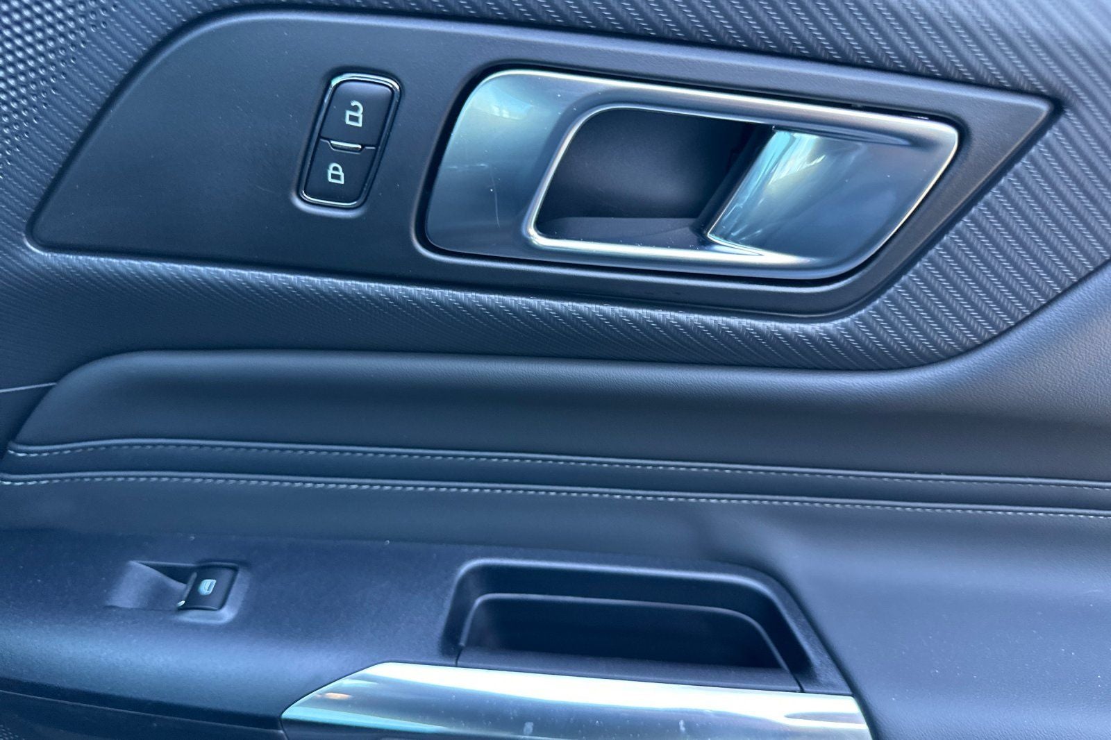 2026 Ford Mustang EcoBoost Premium Fastback - Photo 17