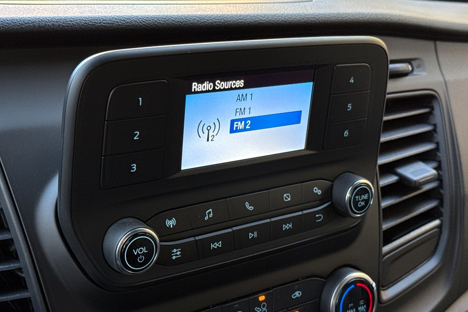 2025 Ford Transit-350 XL