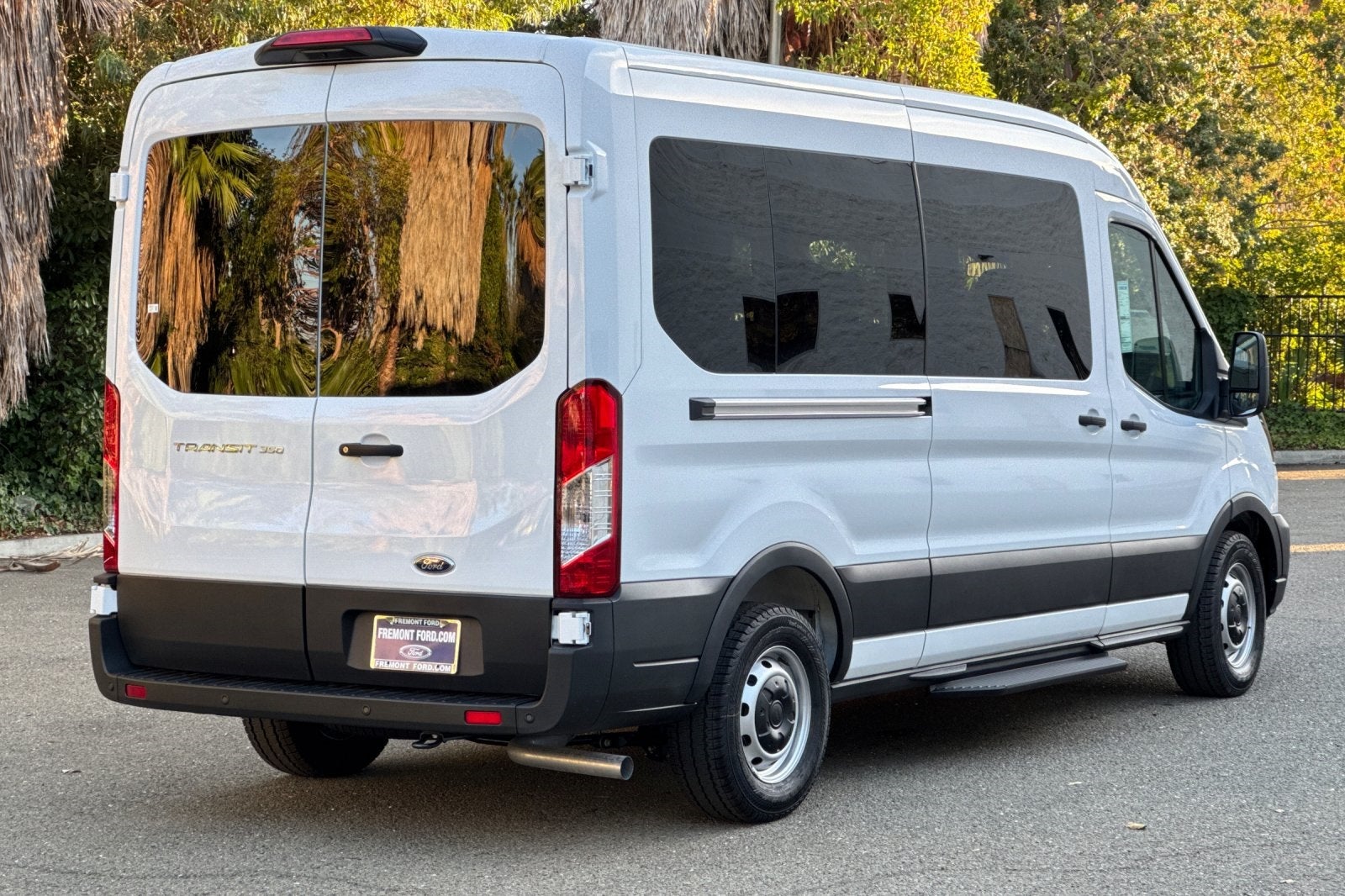 2025 Ford Transit-350 XL