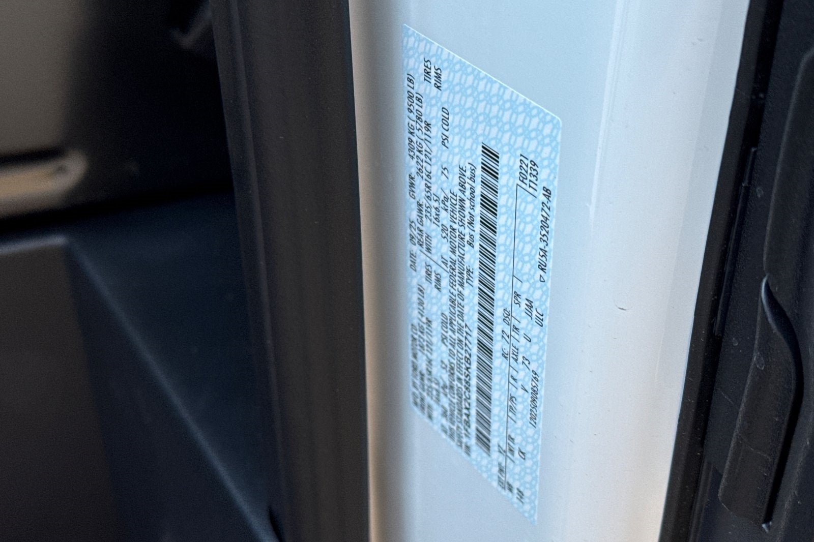 2025 Ford Transit-350 XL