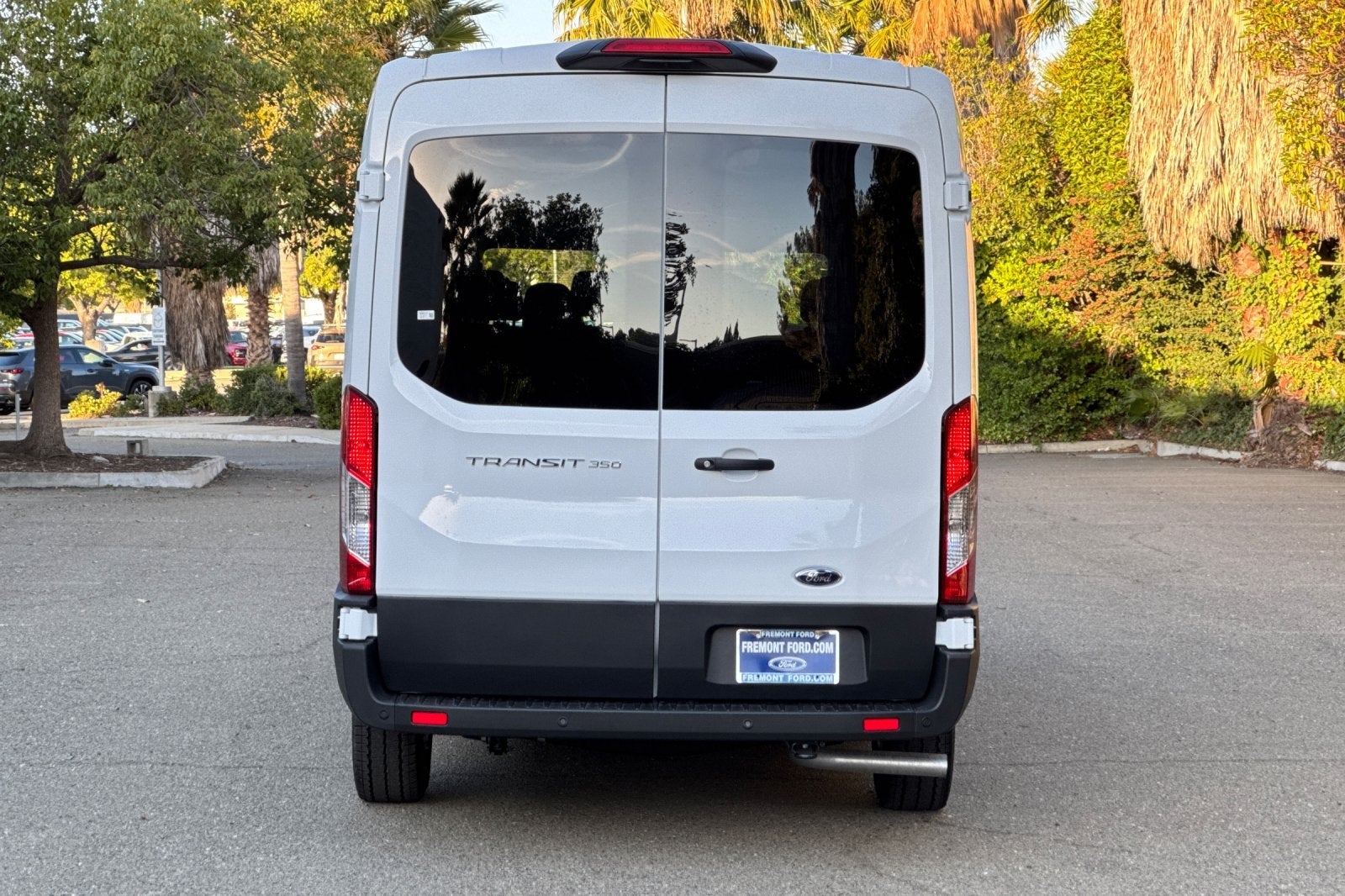 2025 Ford Transit-350 XL