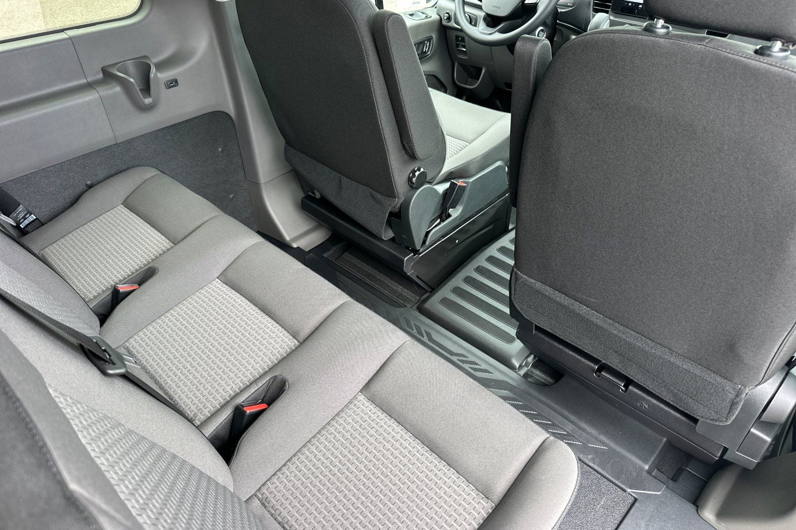 2026 Ford Transit-350 XL