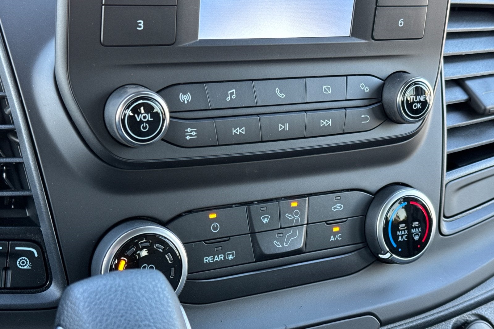 2025 Ford Transit-350 XL