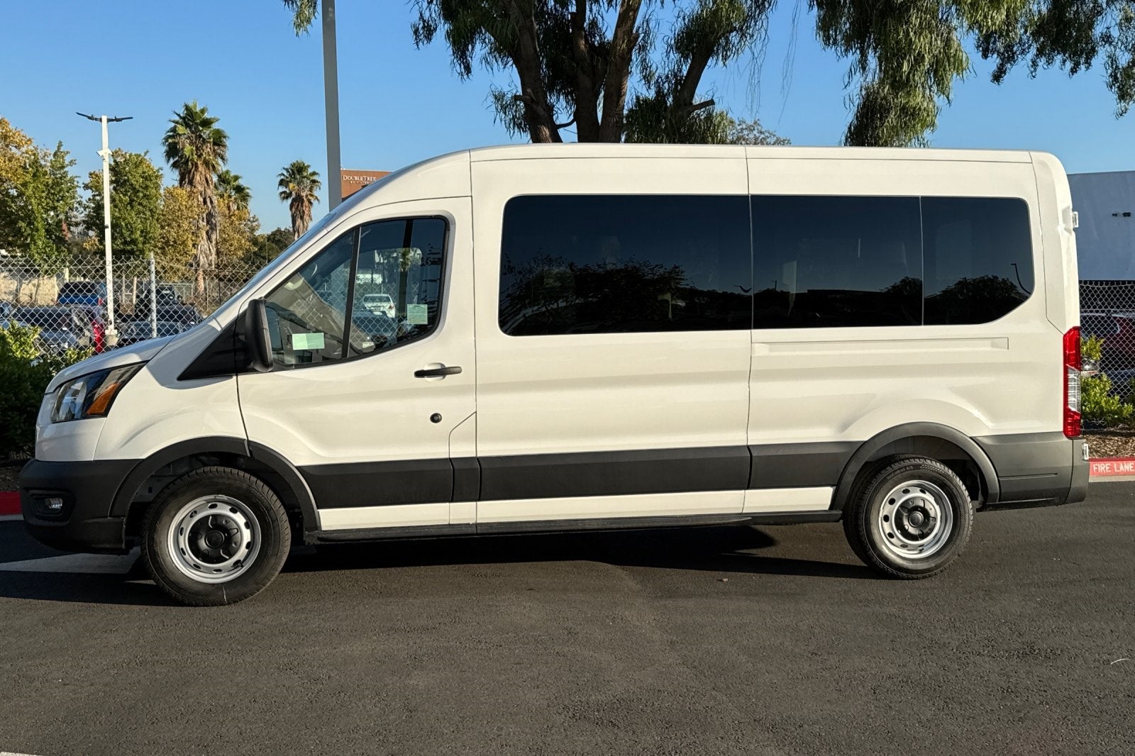 2025 Ford Transit-350 XL