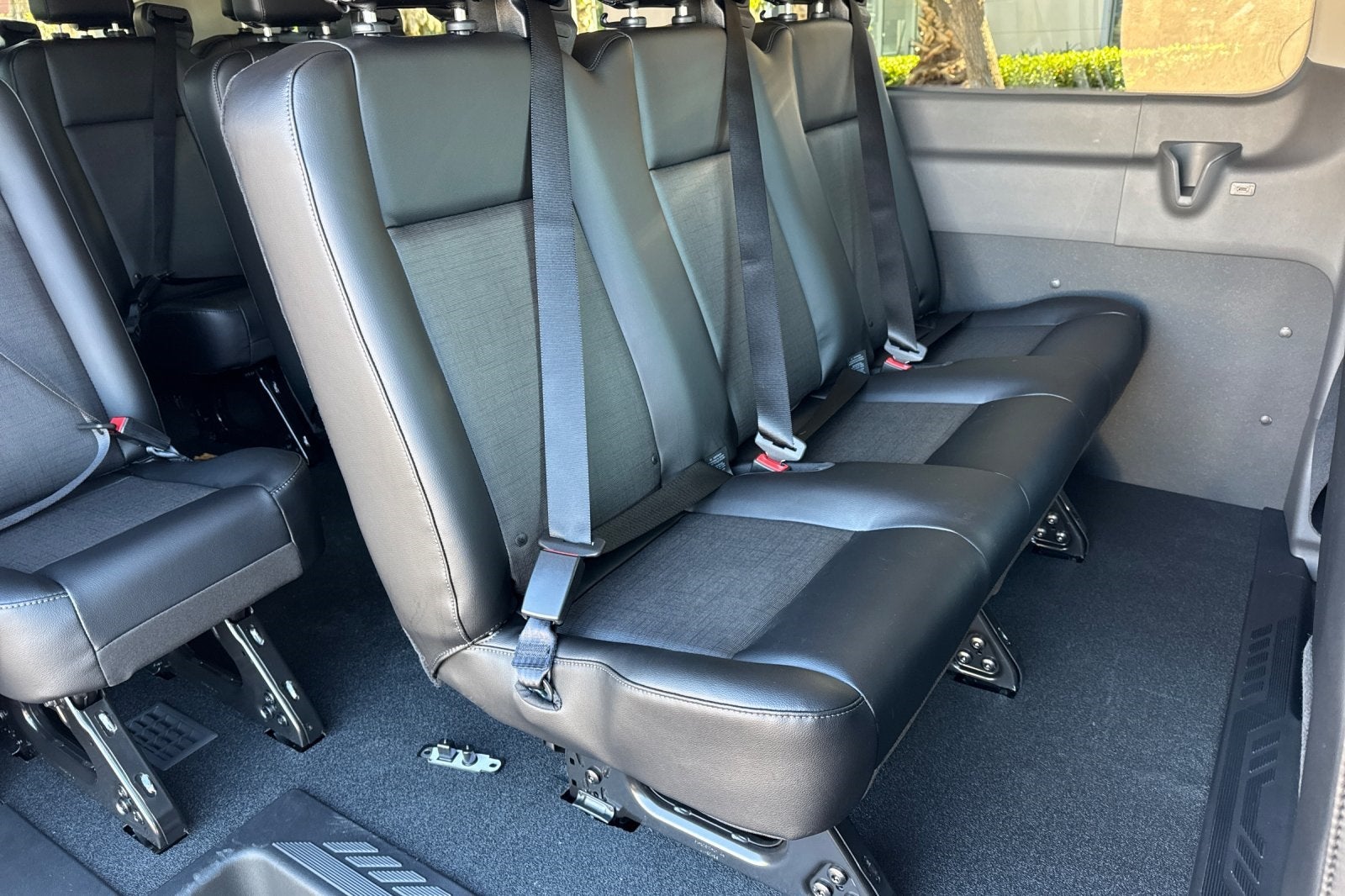 2025 Ford Transit-350 XL