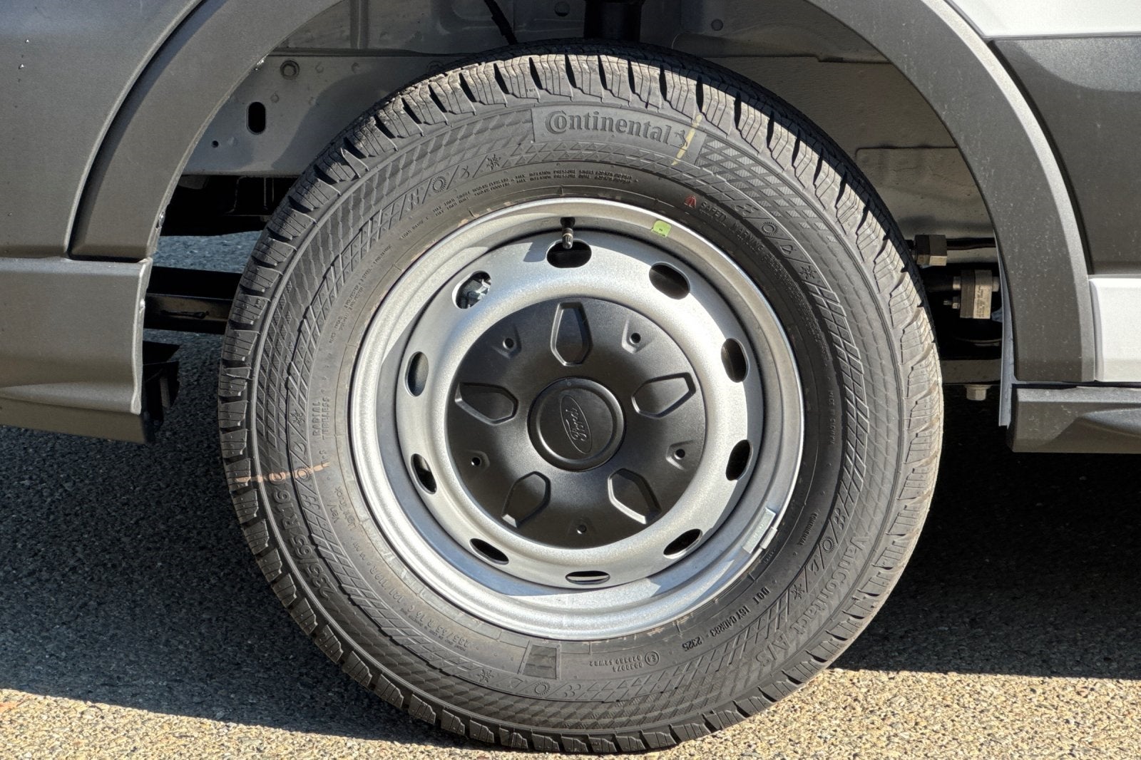 2025 Ford Transit-350 XL