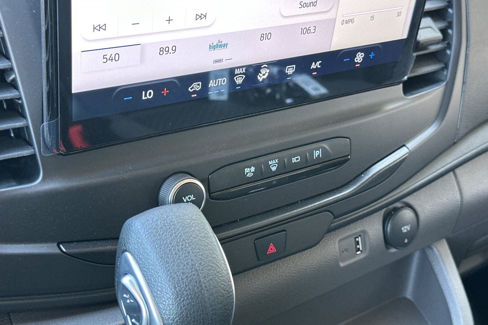 2026 Ford Transit-350 XL