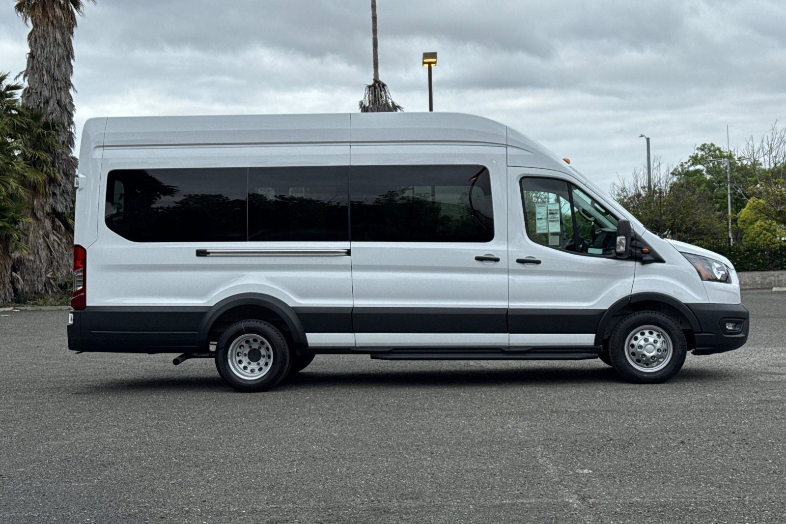 2026 Ford Transit-350 XL