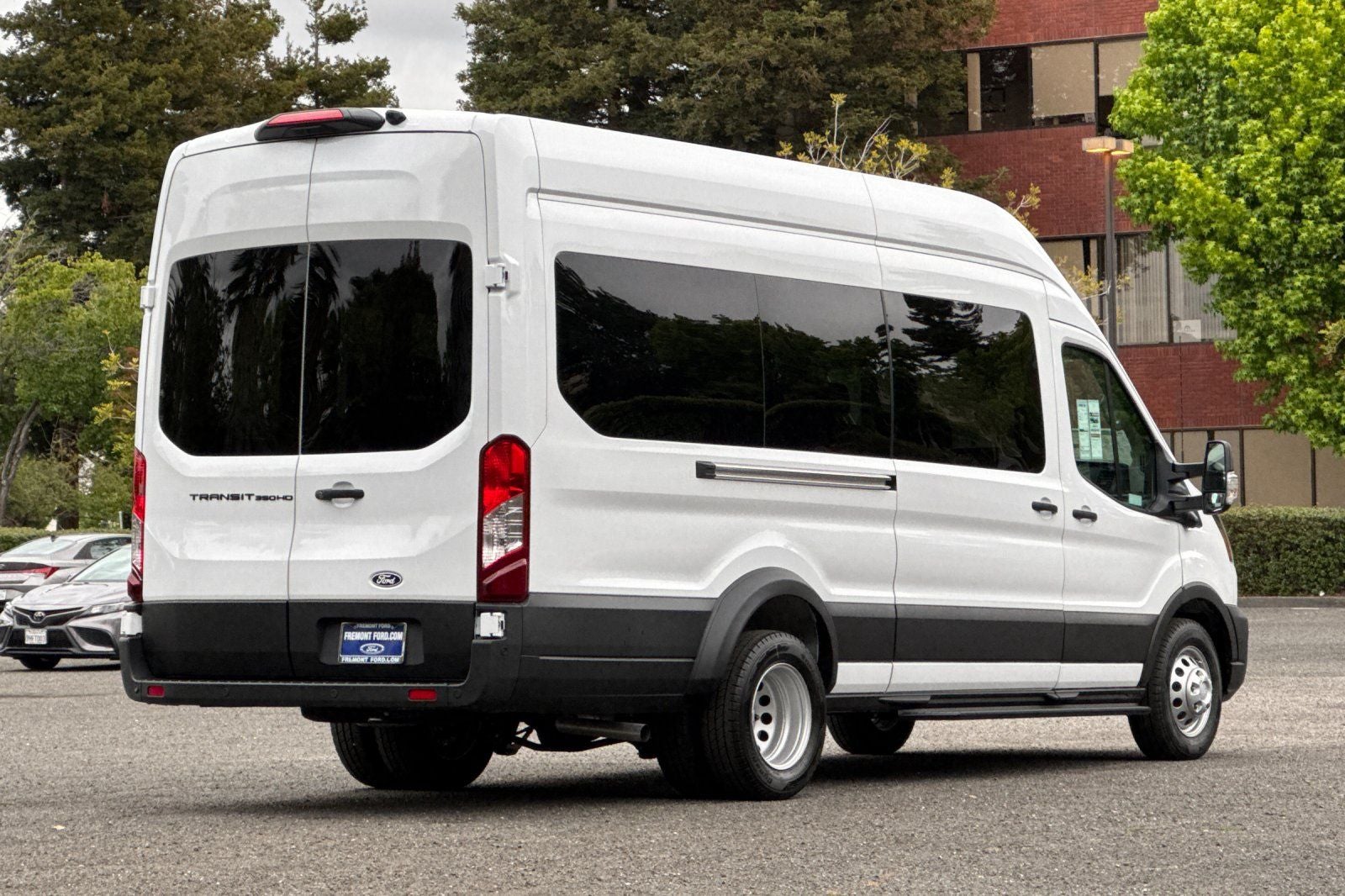 2026 Ford Transit-350 XL