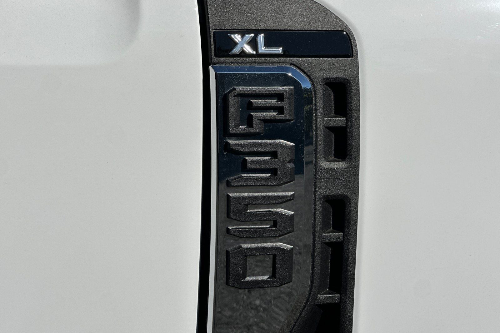 2026 Ford F-350SD XL 168 WB