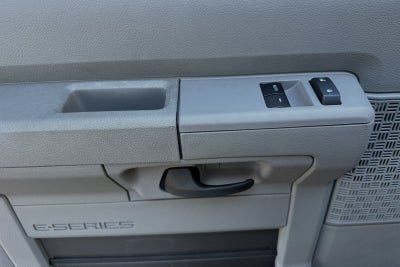 2025 Ford E-350SD Base Cutaway