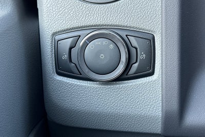 2025 Ford E-350SD Base Cutaway