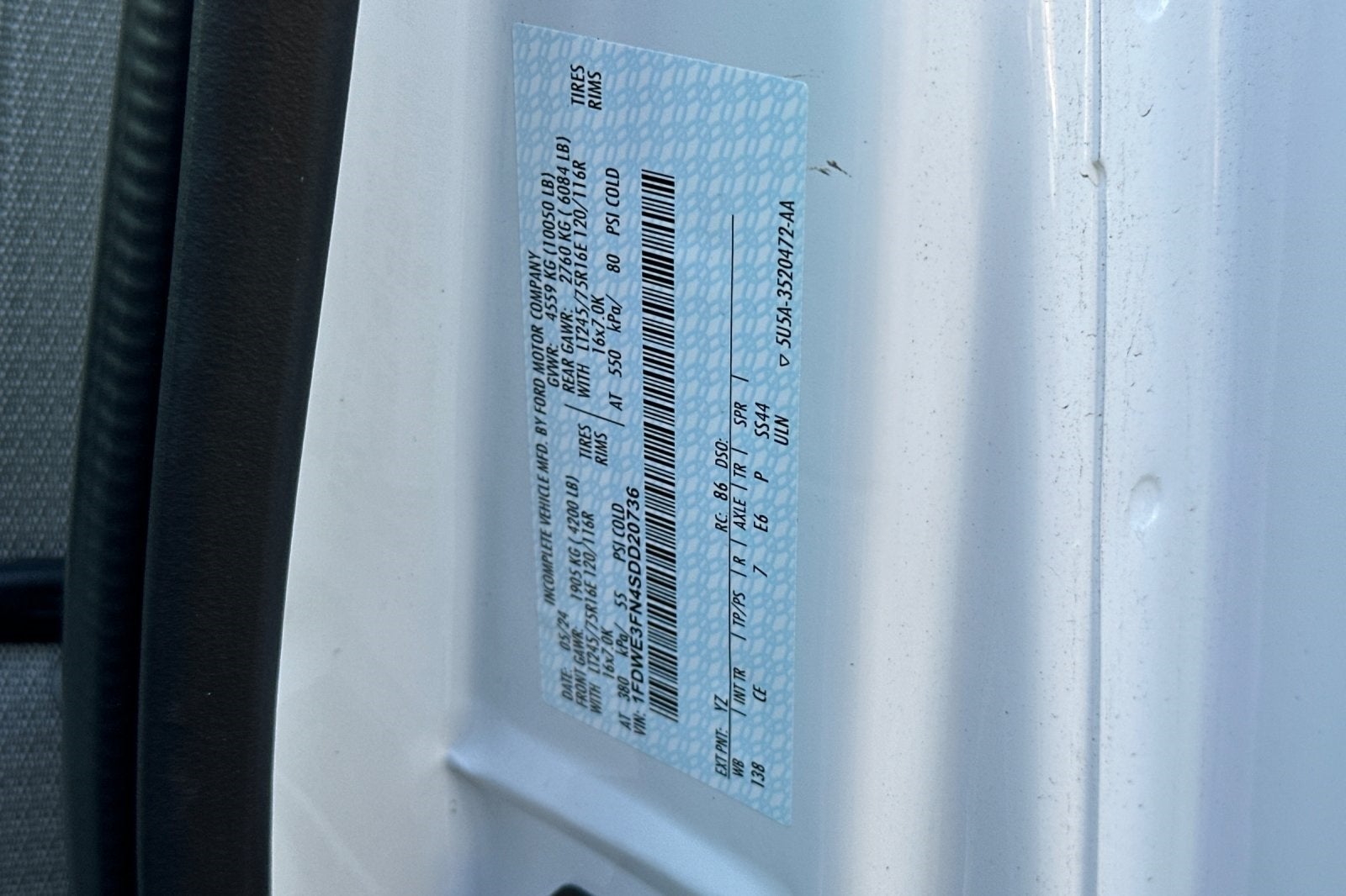 2025 Ford E-350SD Base Cutaway