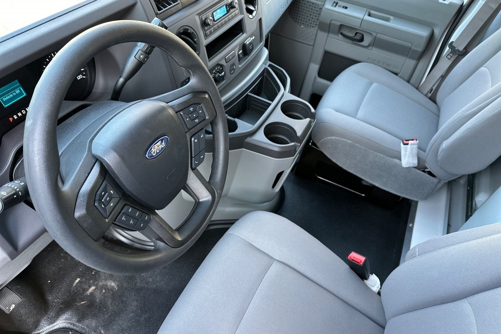 2025 Ford E-350SD Base Cutaway