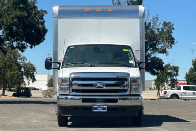2027 Ford E-450SD Base DRW