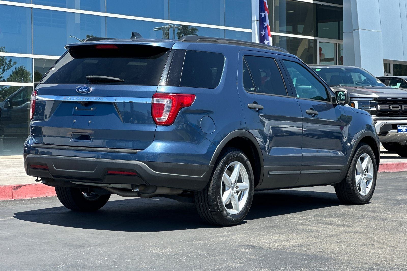 2018 Ford Explorer Base