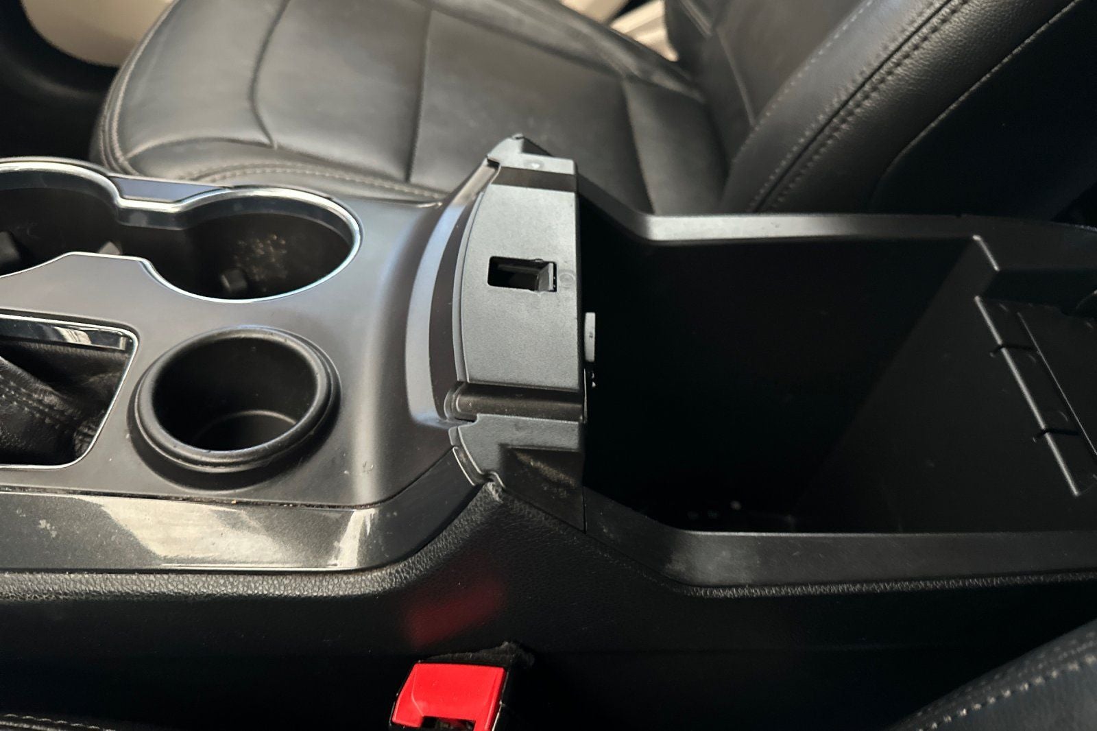 2018 Ford Explorer Base