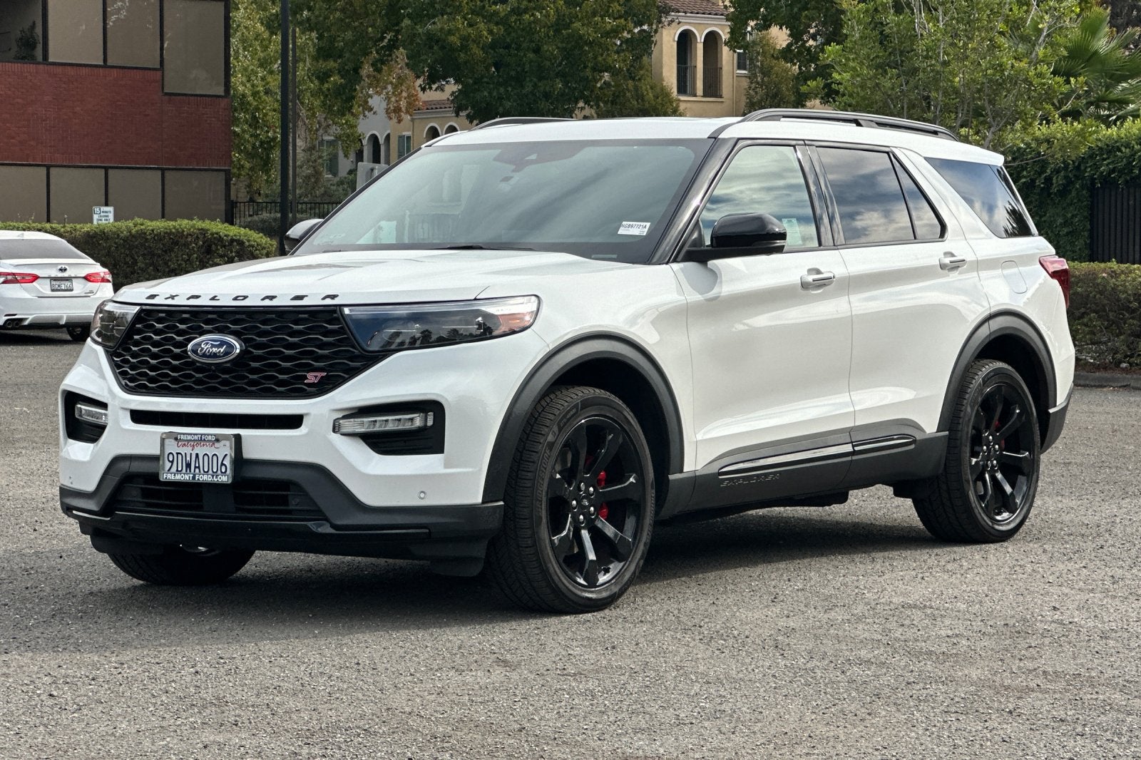 2022 Ford Explorer ST