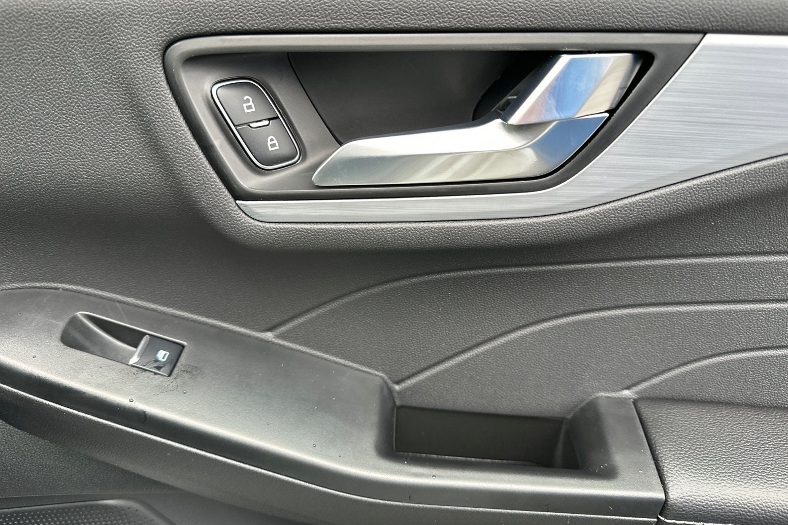 2025 Ford Escape Plug-In Hybrid Base