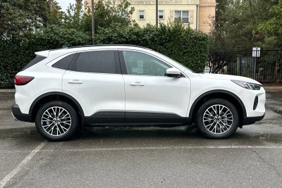 2025 Ford Escape Plug-In Hybrid Base
