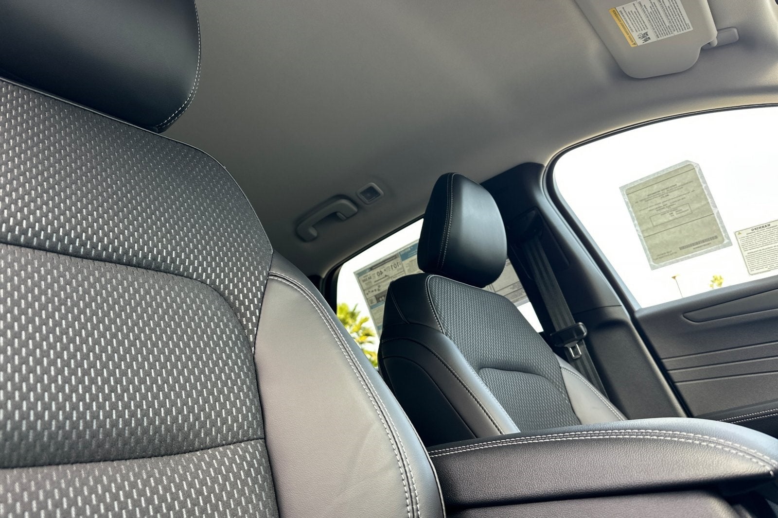 2025 Ford Escape Plug-In Hybrid Base