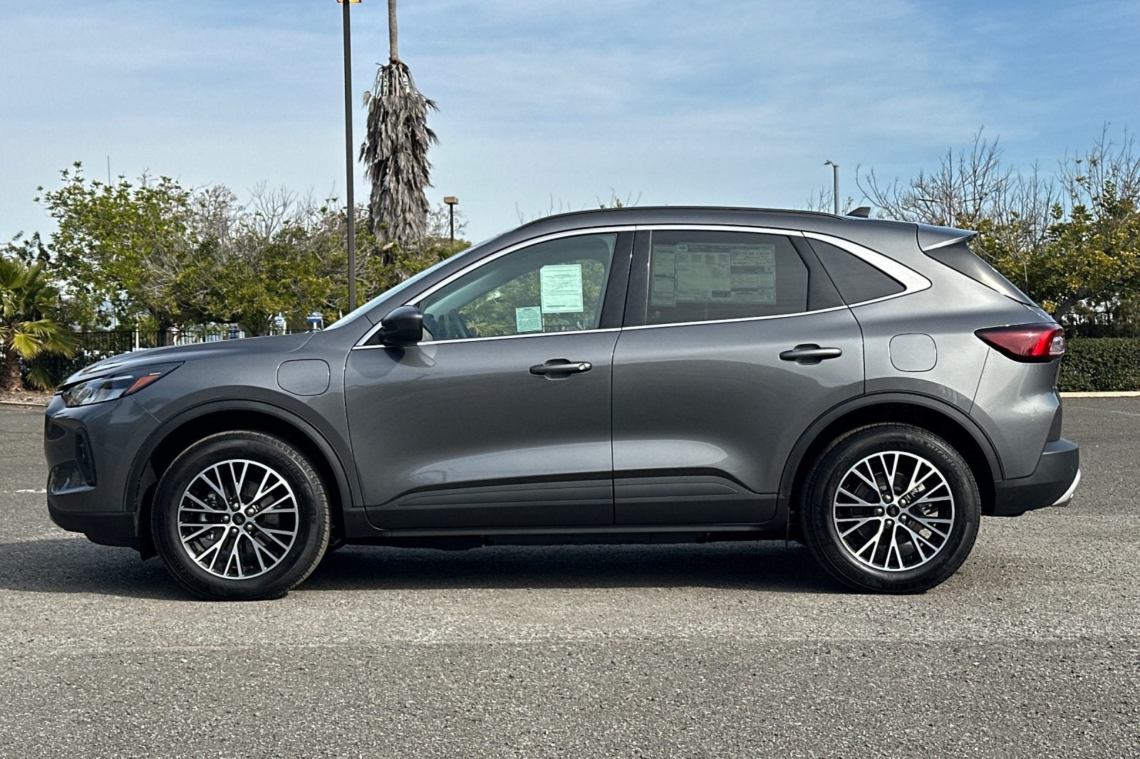 2025 Ford Escape Plug-In Hybrid Base