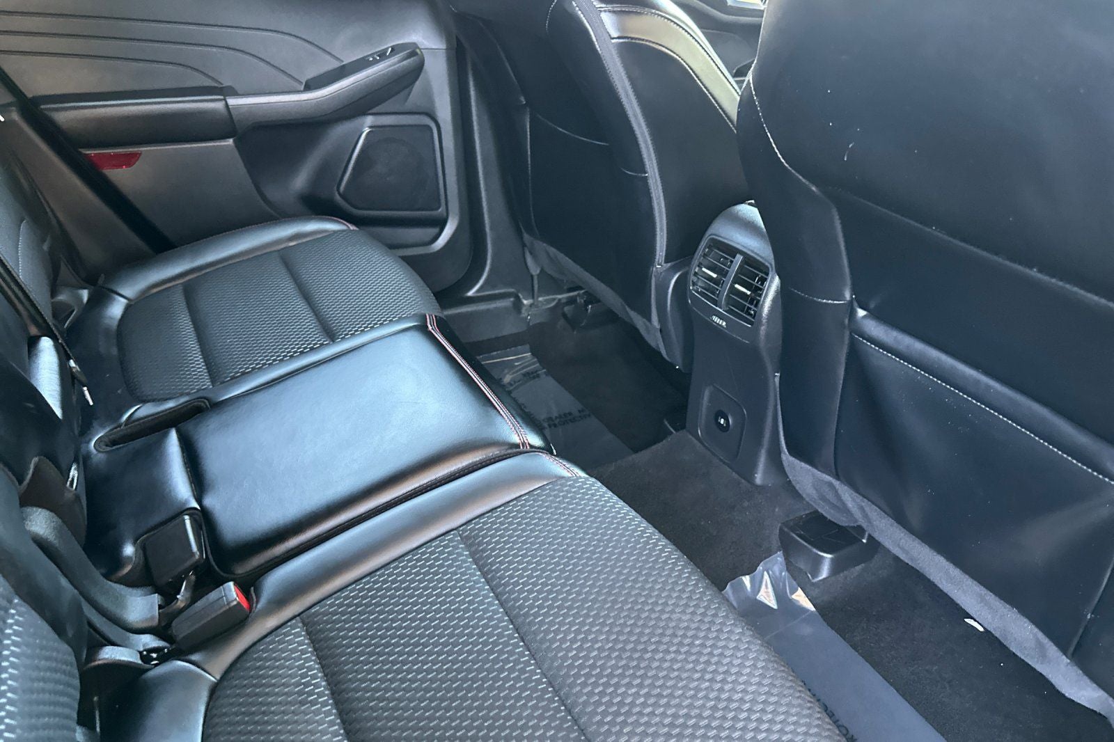 2024 Ford Escape ST-Line Select