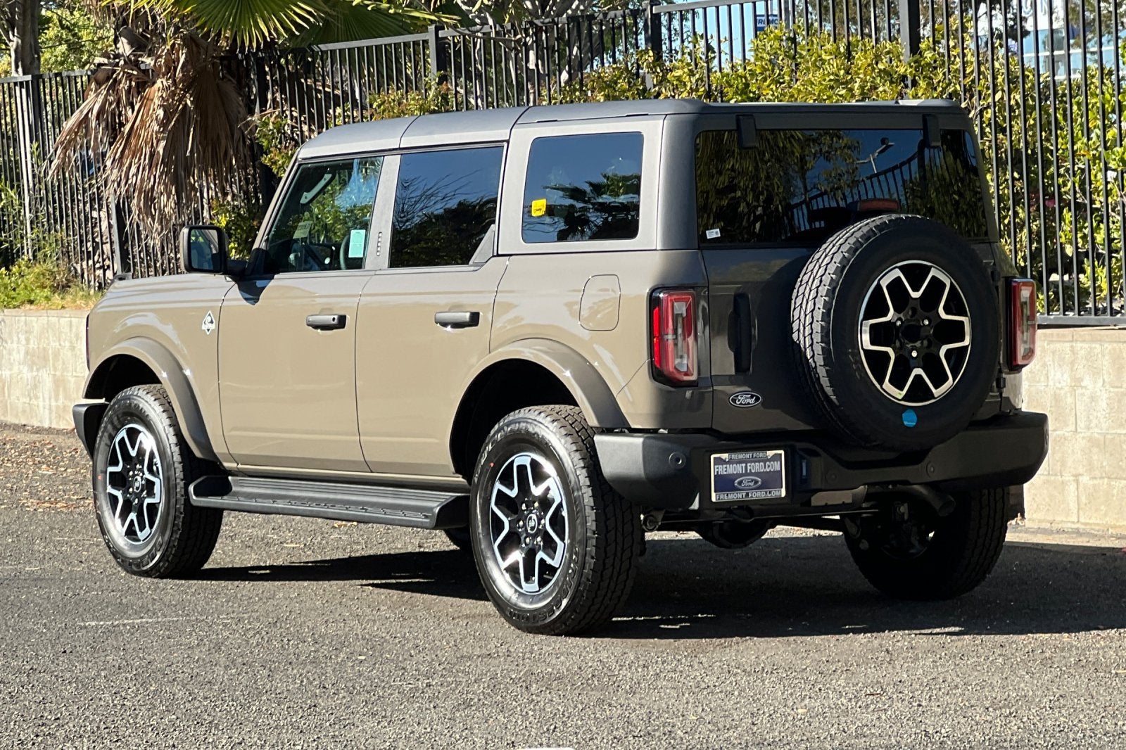 2026 Ford Bronco Outer Banks®