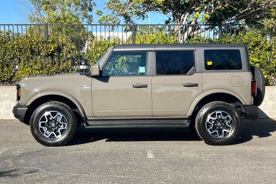 2026 Ford Bronco Outer Banks®