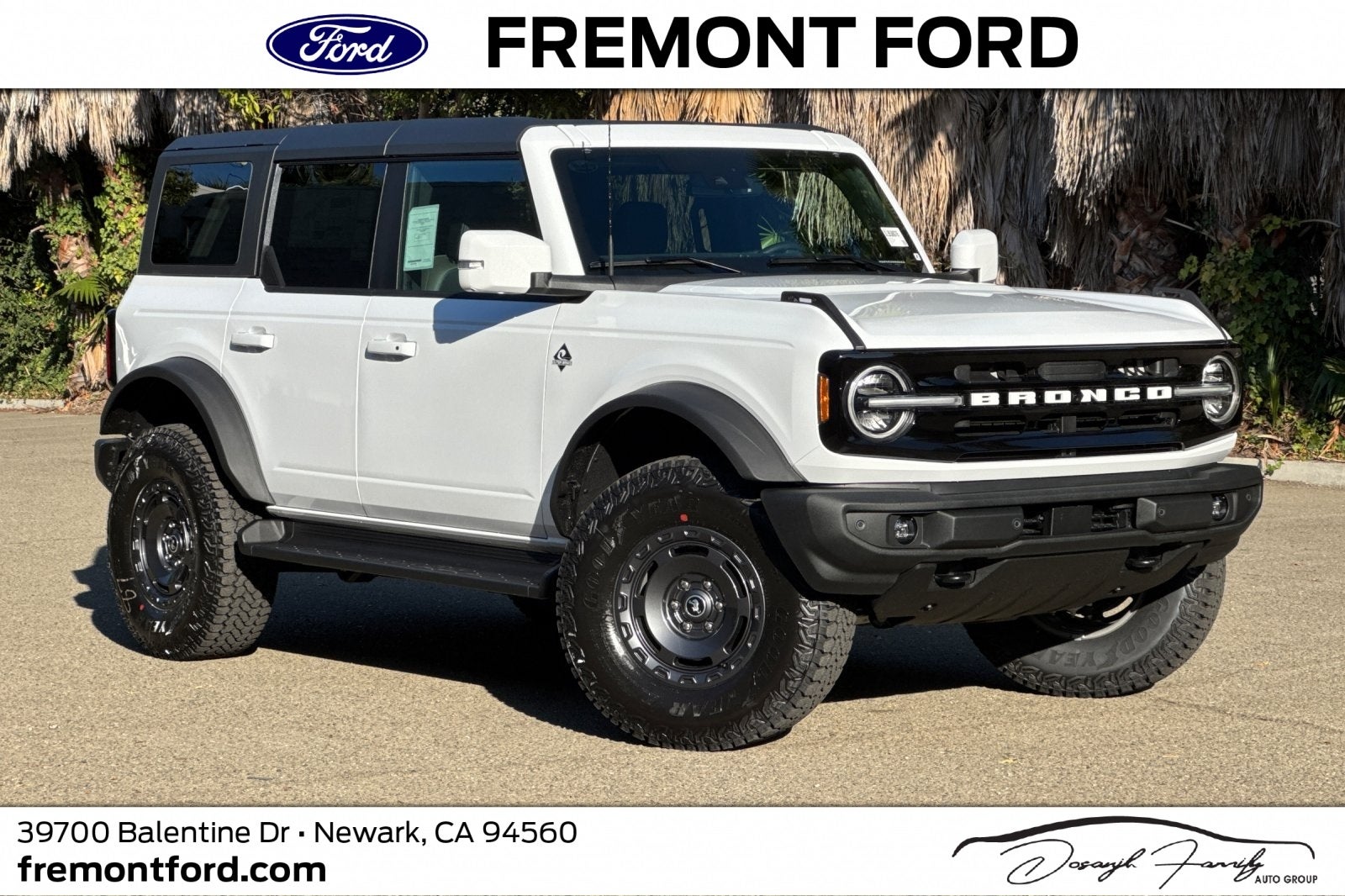 2025 Ford Bronco Outer Banks