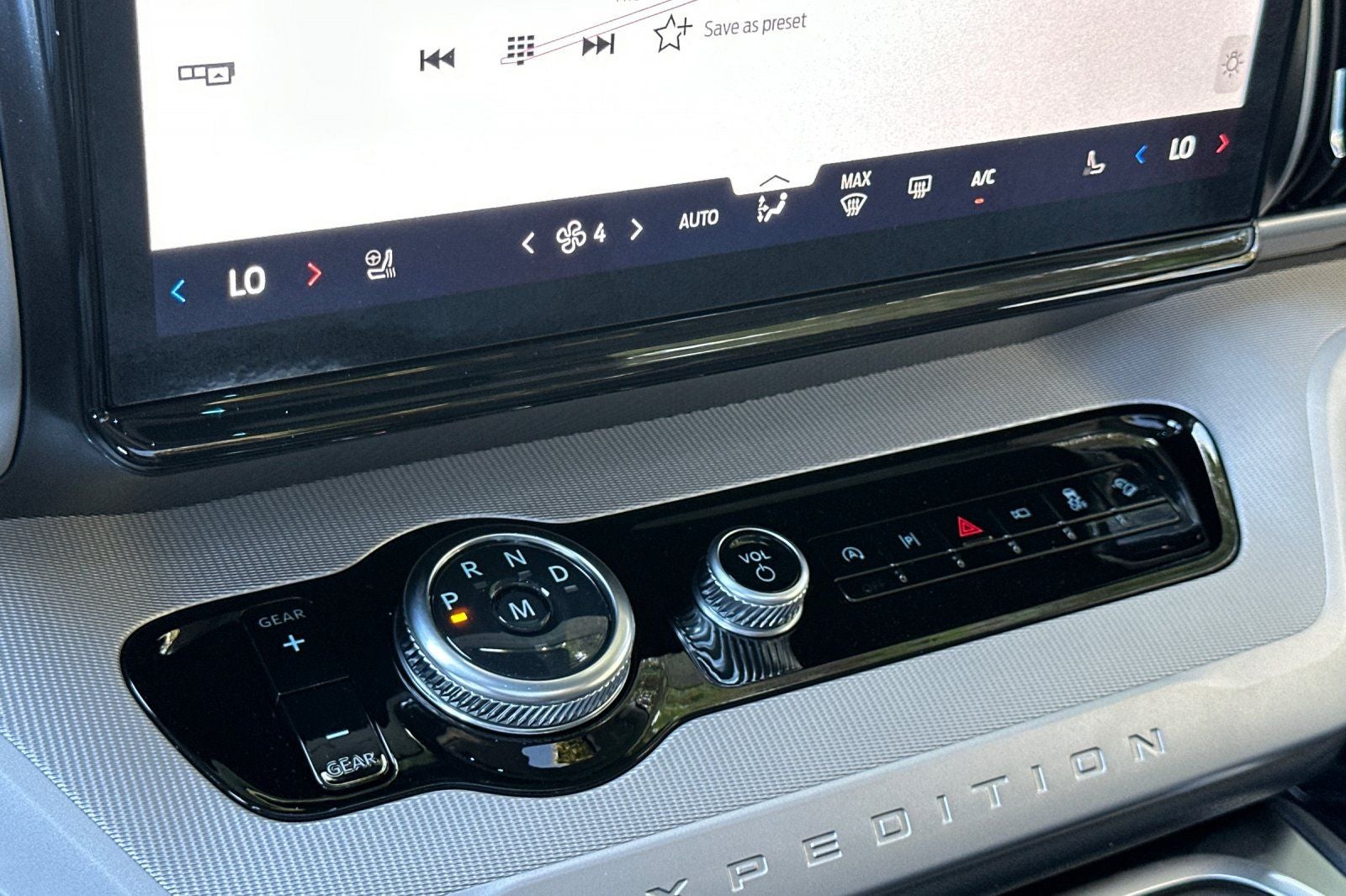 2026 Ford Expedition Max Active