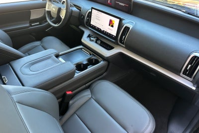 2027 Ford Expedition Max Active