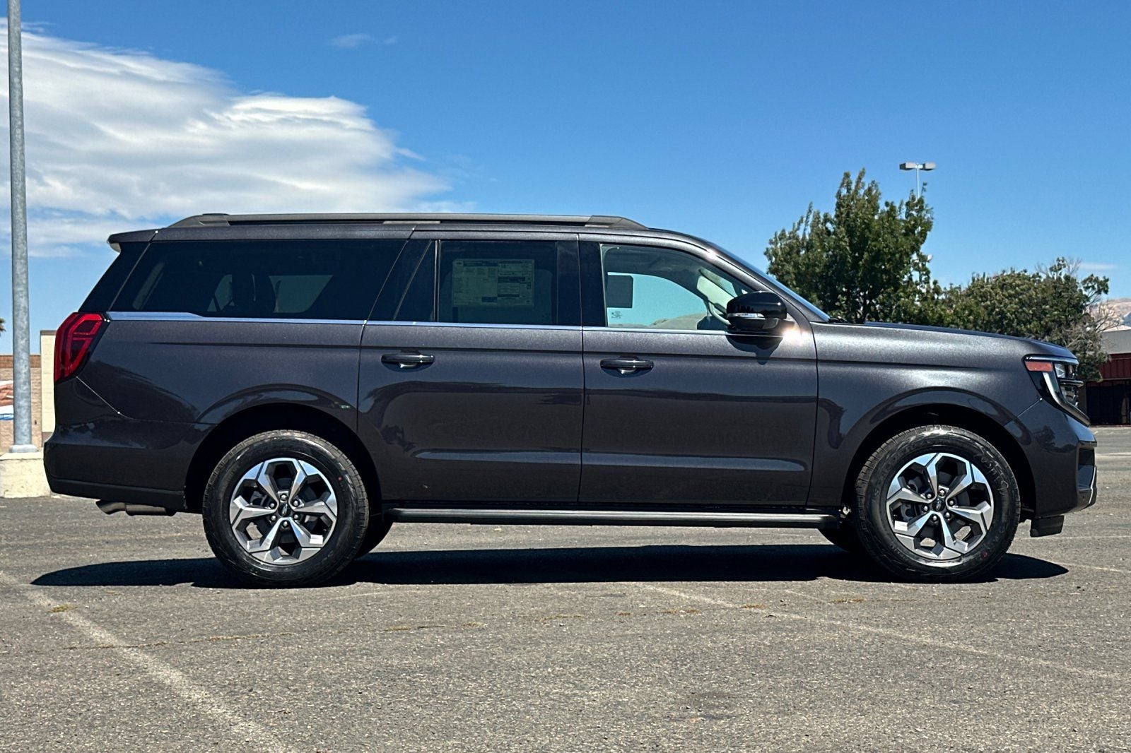 2027 Ford Expedition Max Active