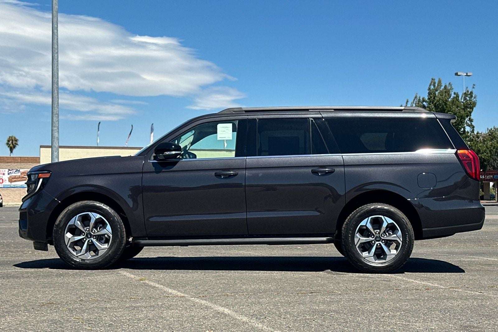 2027 Ford Expedition Max Active