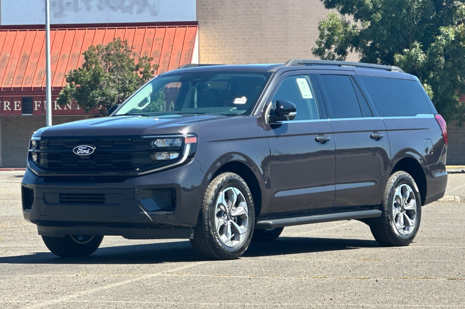 2027 Ford Expedition Max Active