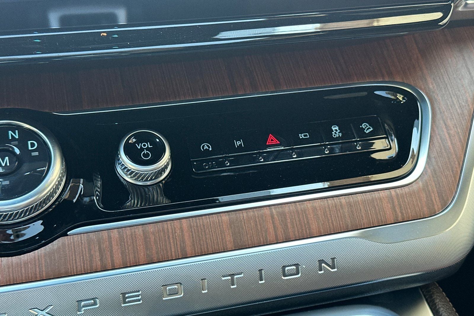 2027 Ford Expedition Max King Ranch