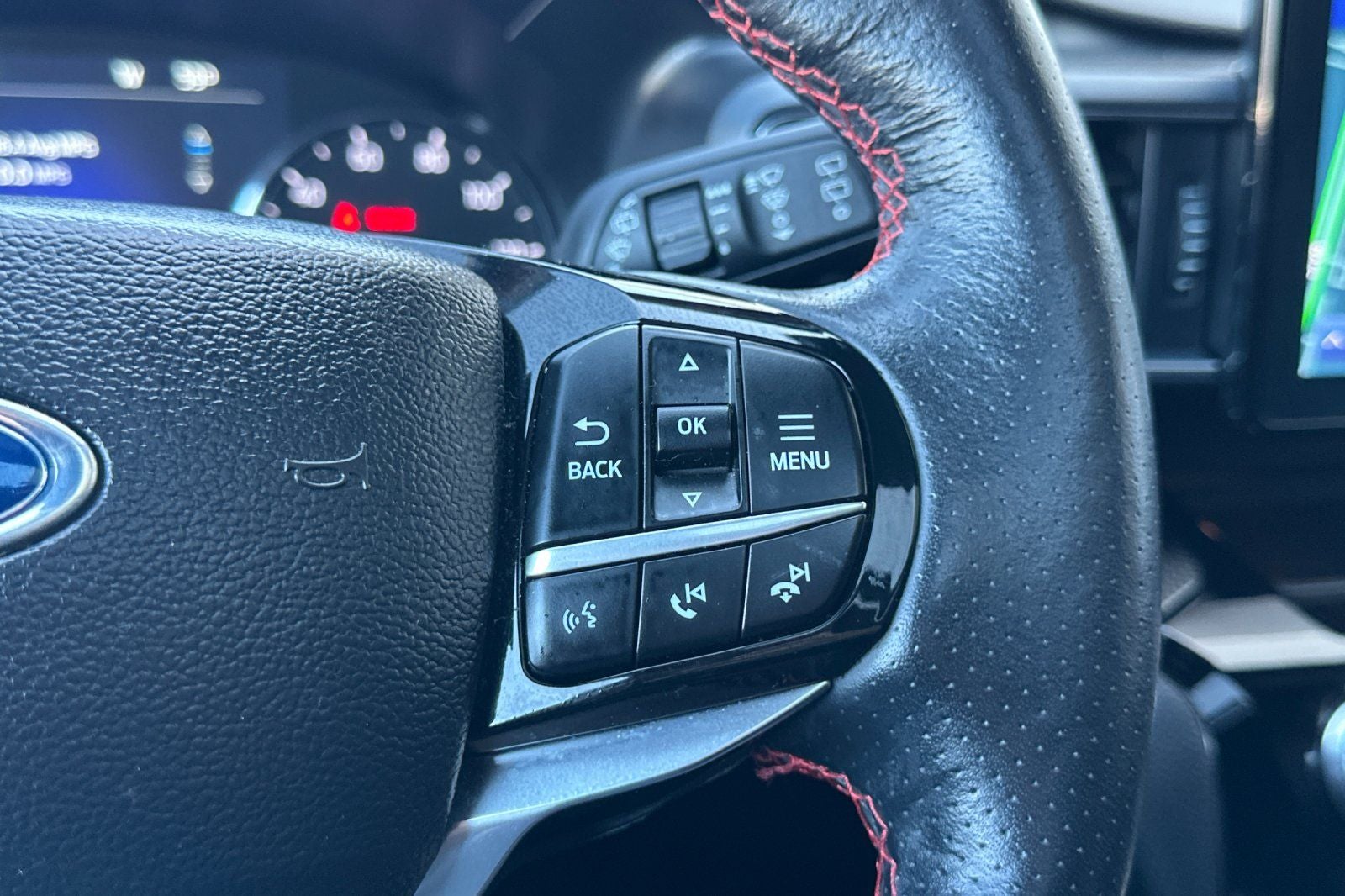 2024 Ford Explorer ST-Line