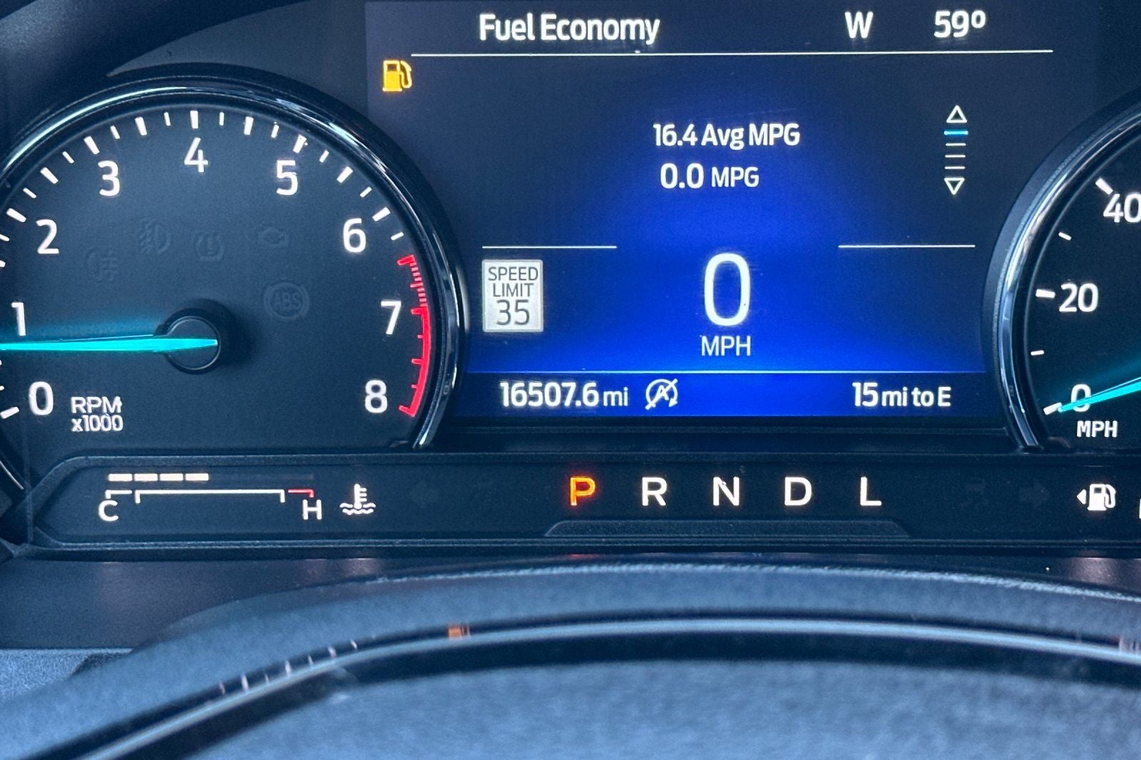 2024 Ford Explorer ST-Line