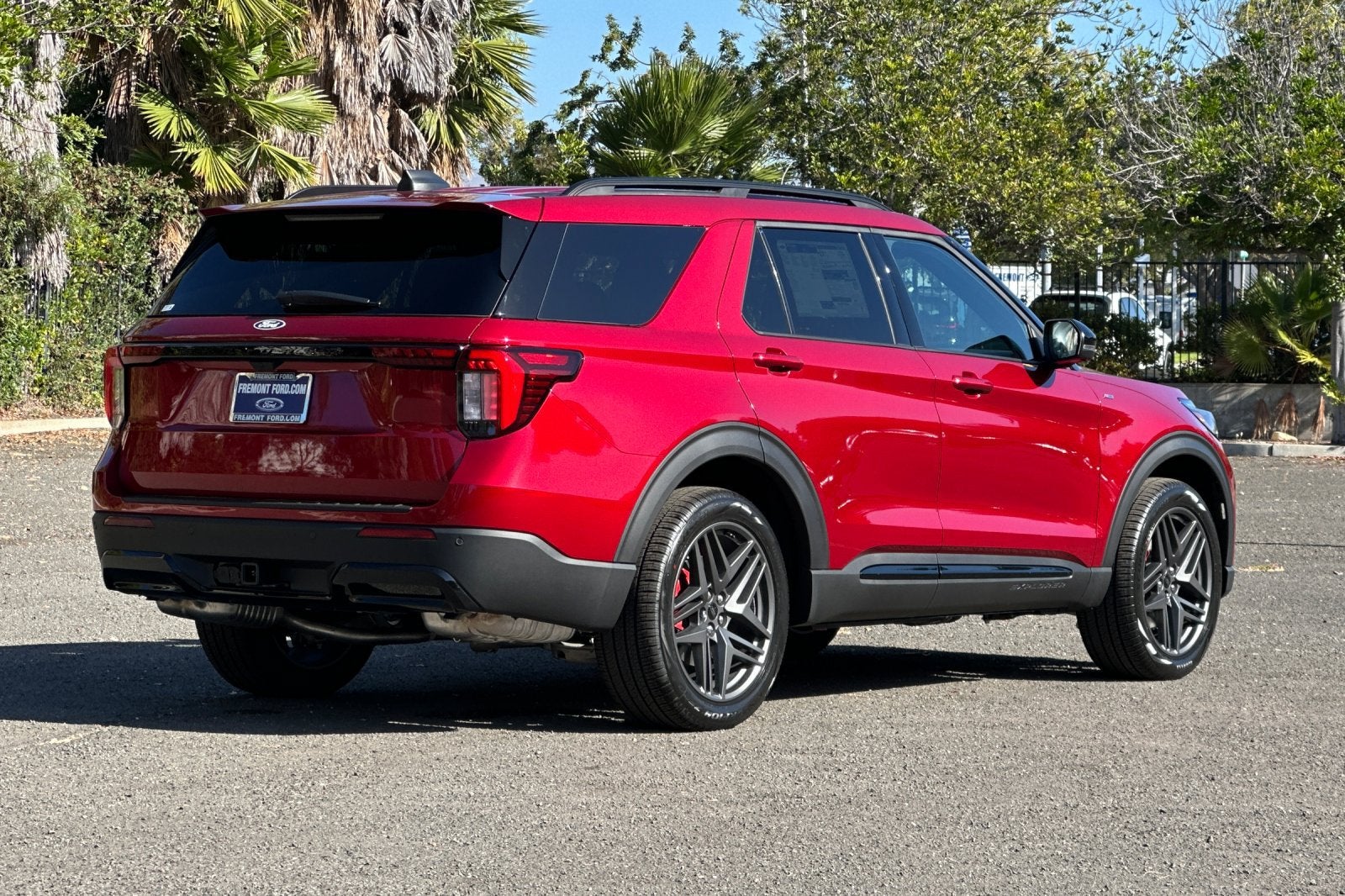 2027 Ford Explorer ST-Line